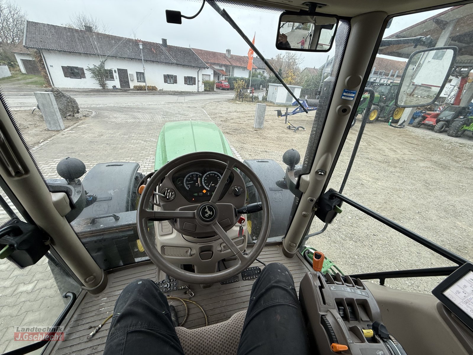 Traktor des Typs John Deere 6150R, Gebrauchtmaschine in Mühldorf (Bild 23)