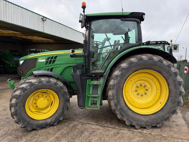 Traktor типа John Deere 6150R, Gebrauchtmaschine в BOSC LE HARD (Фотография 1)