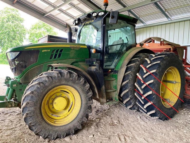 Traktor типа John Deere 6150R, Gebrauchtmaschine в SAINT-GERMAIN DU PUY