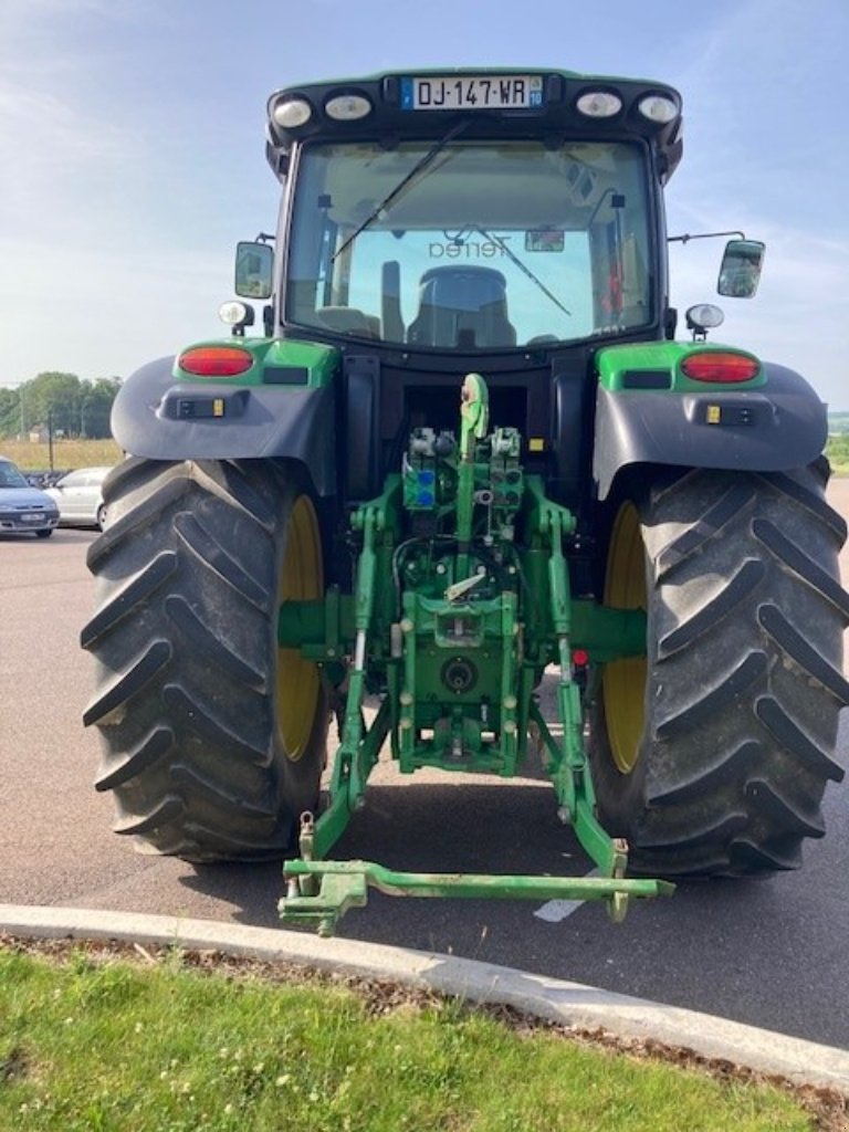 Traktor des Typs John Deere 6150R, Gebrauchtmaschine in Bar sur Aube (Bild 5)