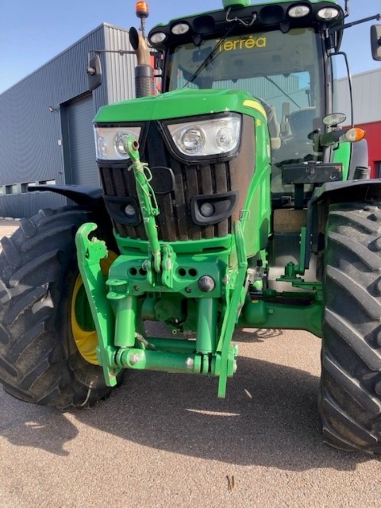 Traktor typu John Deere 6150R, Gebrauchtmaschine w Bar sur Aube (Zdjęcie 9)