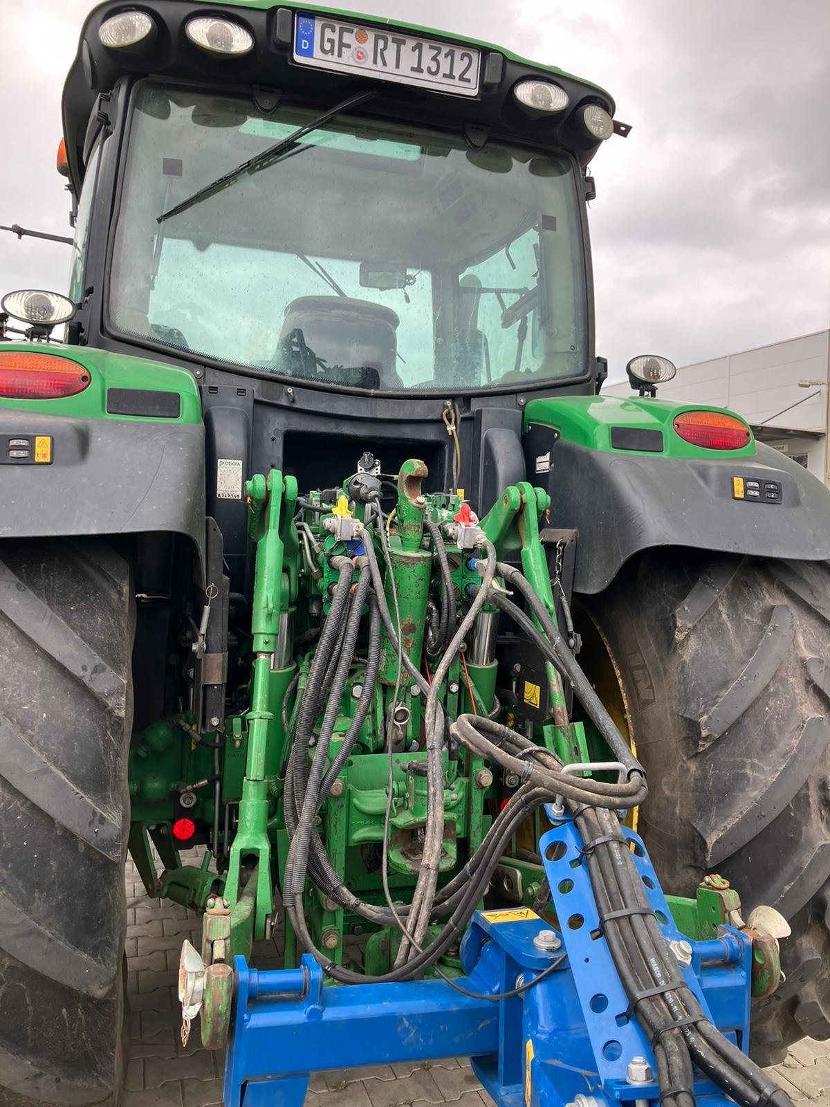 Traktor Türe ait John Deere 6150R, Gebrauchtmaschine içinde Hillerse (resim 4)