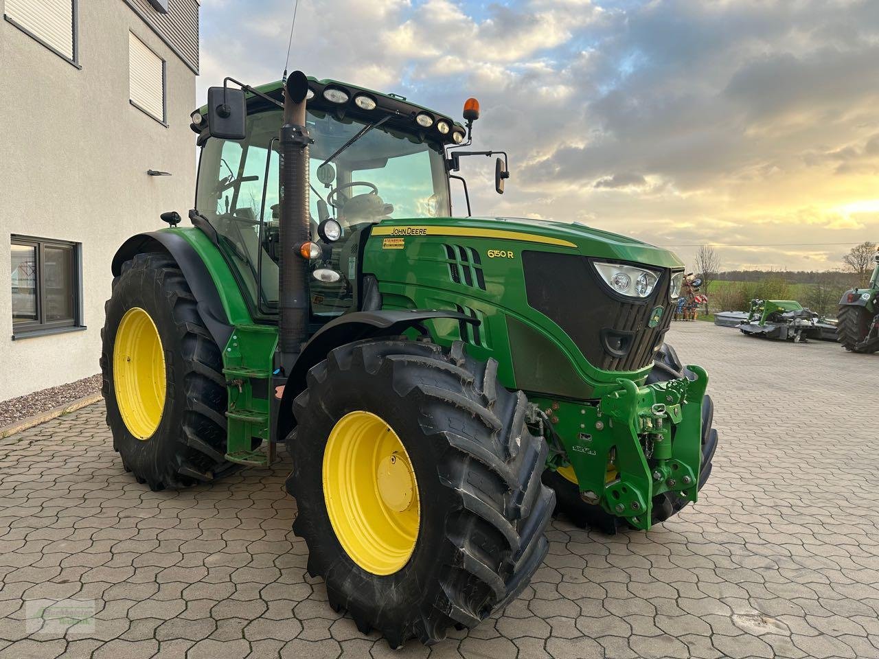 Traktor of the type John Deere 6150R, Gebrauchtmaschine in Coppenbruegge (Picture 3)