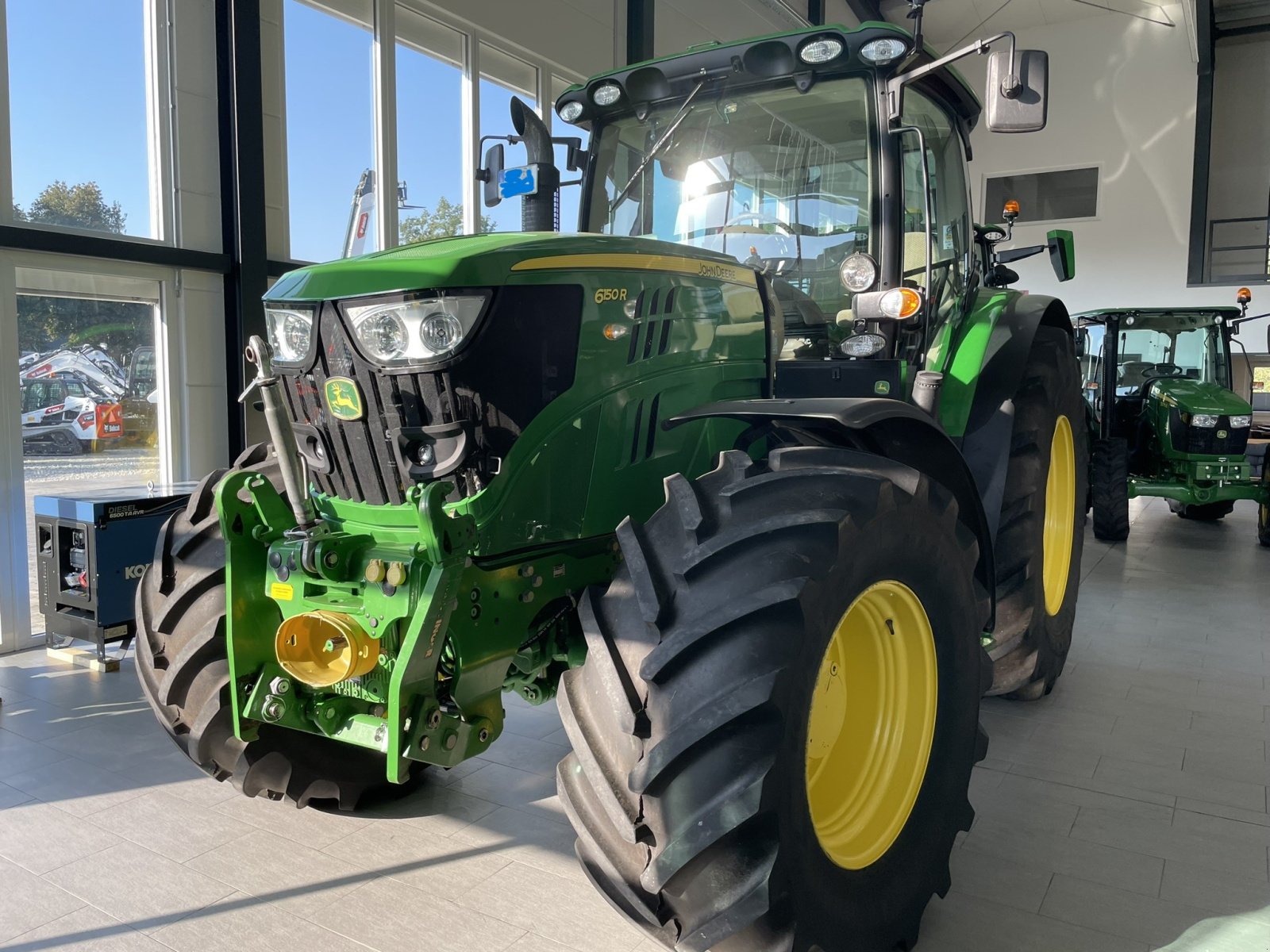 Traktor от тип John Deere 6150R, Gebrauchtmaschine в Eching (Снимка 1)