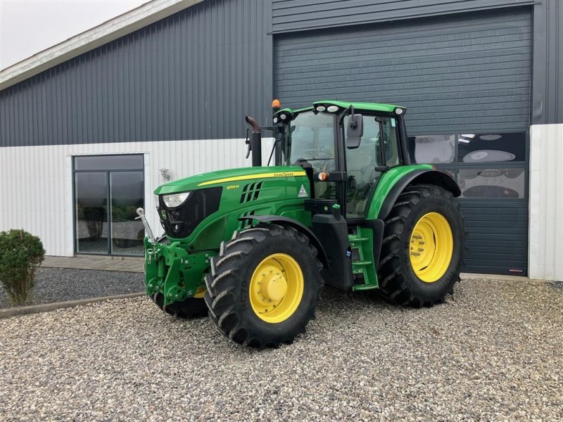 Traktor del tipo John Deere 6155M som ny kun 729 timer!, Gebrauchtmaschine en Thorsø (Imagen 1)