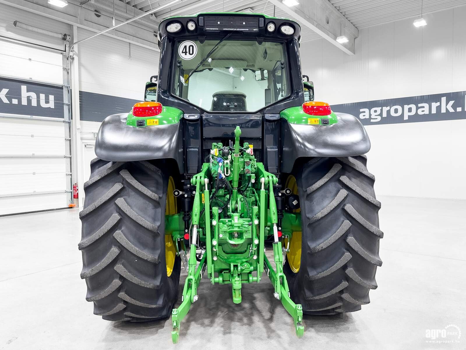 Traktor типа John Deere 6155M TLS, Gebrauchtmaschine в Csengele (Фотография 5)