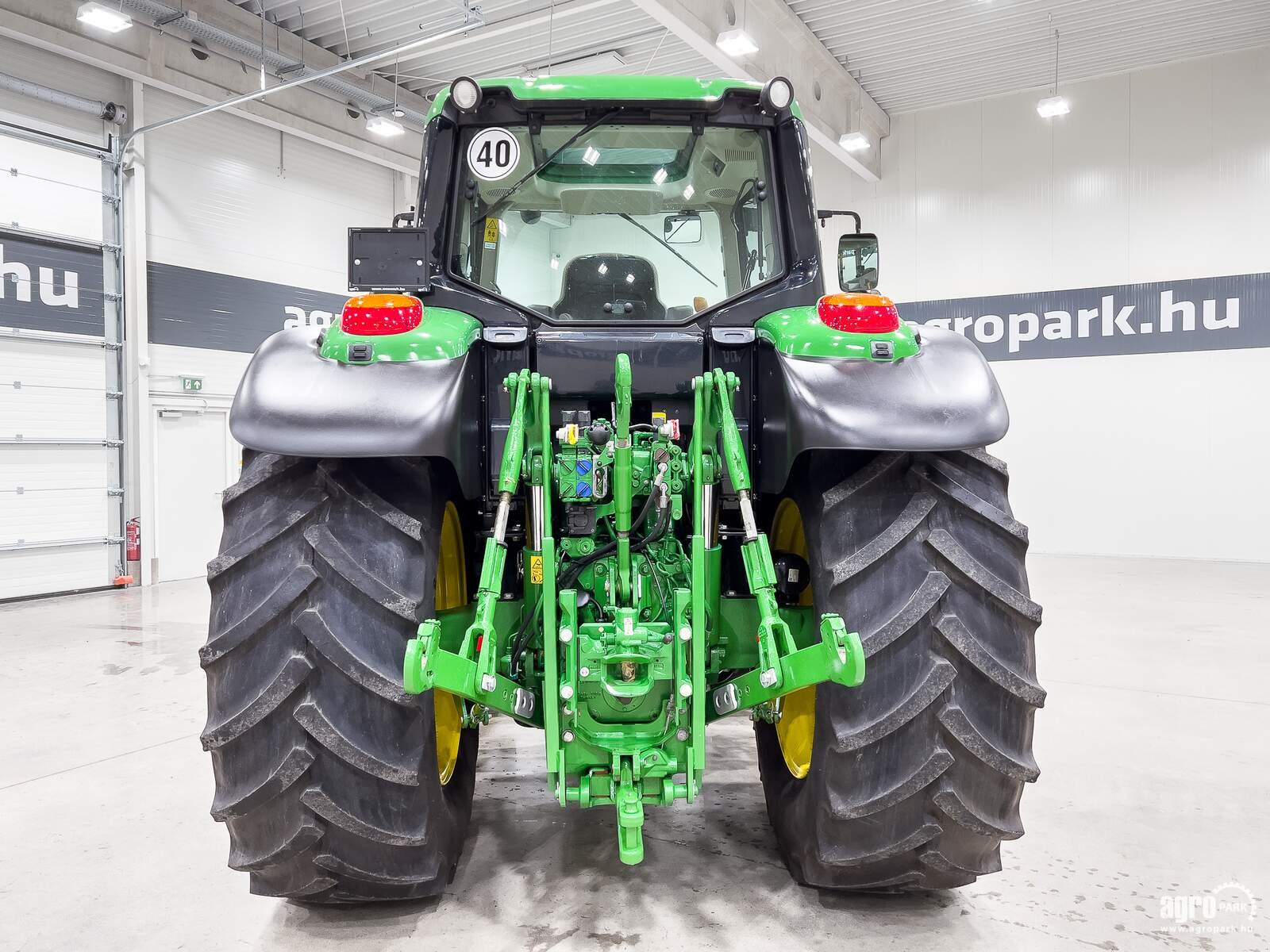 Traktor van het type John Deere 6155M TLS, Gebrauchtmaschine in Csengele (Foto 5)