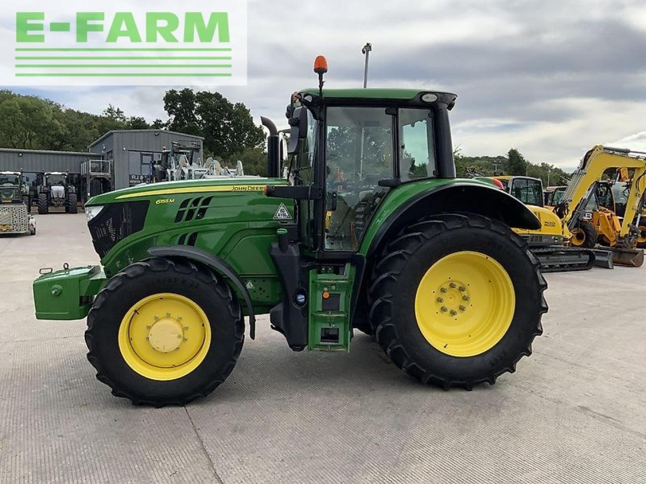 Traktor typu John Deere 6155m tractor, Gebrauchtmaschine v SHAFTESBURY (Obrázok 5)