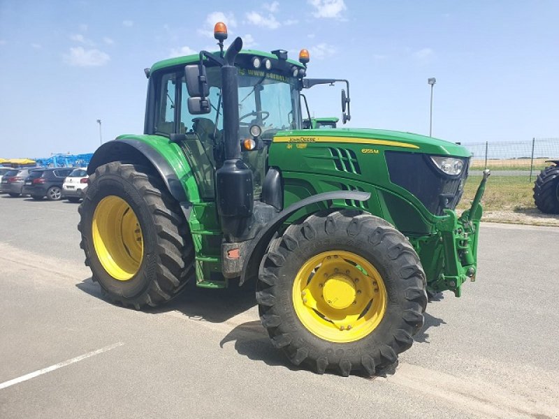 Traktor of the type John Deere 6155M, Gebrauchtmaschine in PITHIVIERS Cedex (Picture 2)