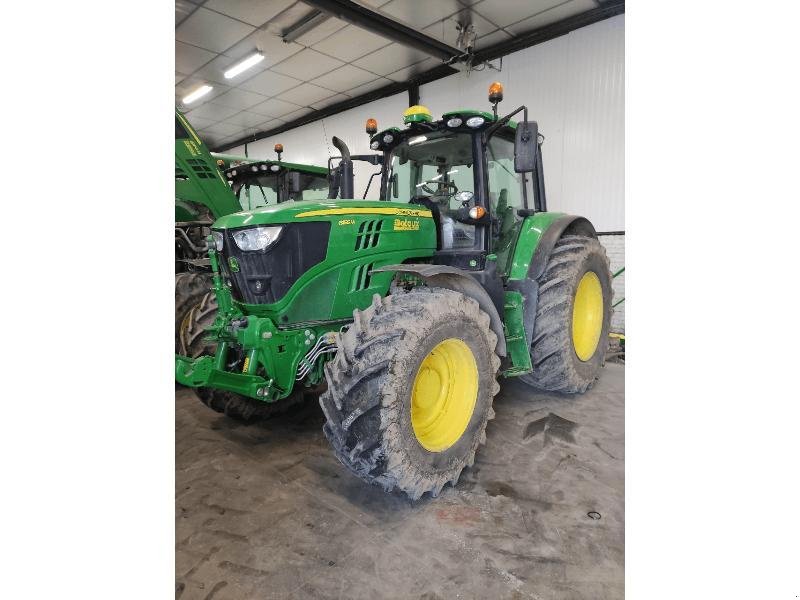 Traktor van het type John Deere 6155M, Gebrauchtmaschine in ESCAUDOEUVRES (Foto 1)