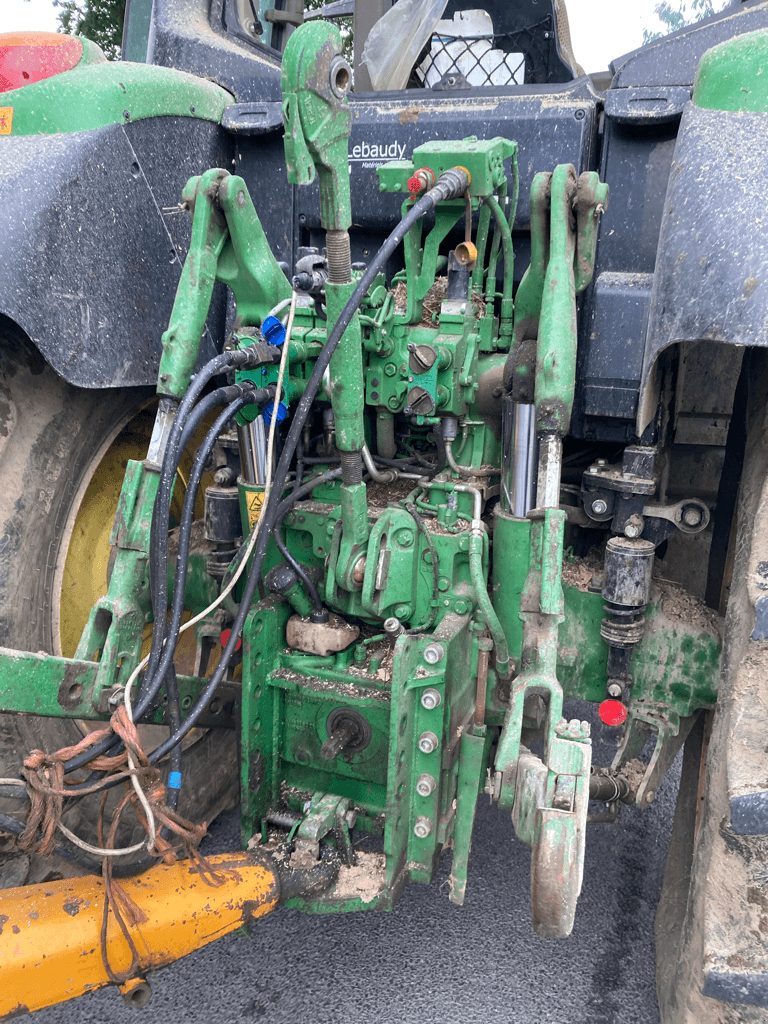 Traktor typu John Deere 6155M, Gebrauchtmaschine w ISIGNY-LE-BUAT (Zdjęcie 5)