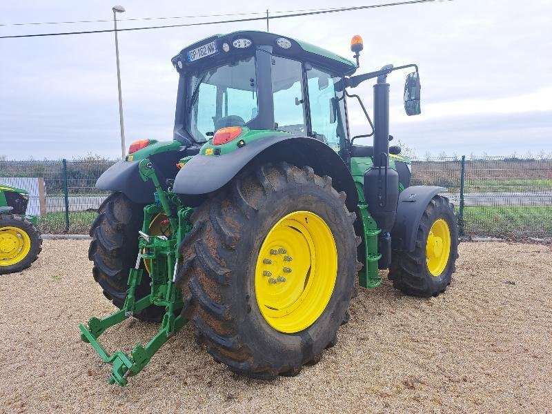 Traktor типа John Deere 6155M, Gebrauchtmaschine в SAINT GENEST D'AMBIERE (Фотография 2)