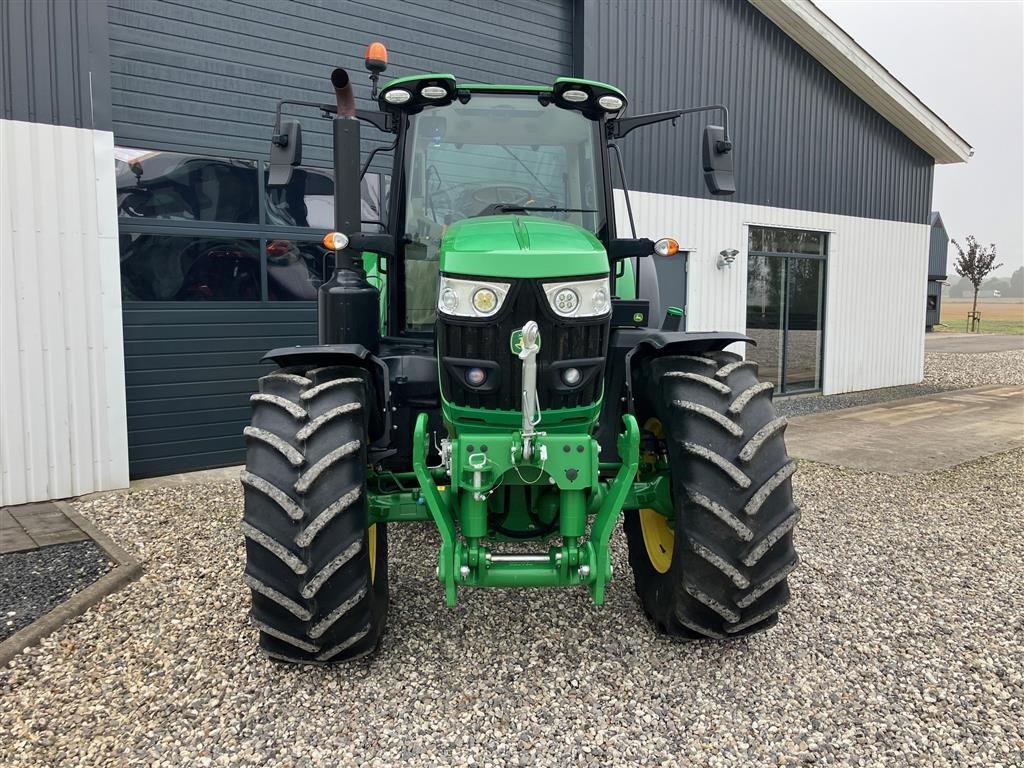 Traktor Türe ait John Deere 6155M, Gebrauchtmaschine içinde Thorsø (resim 5)