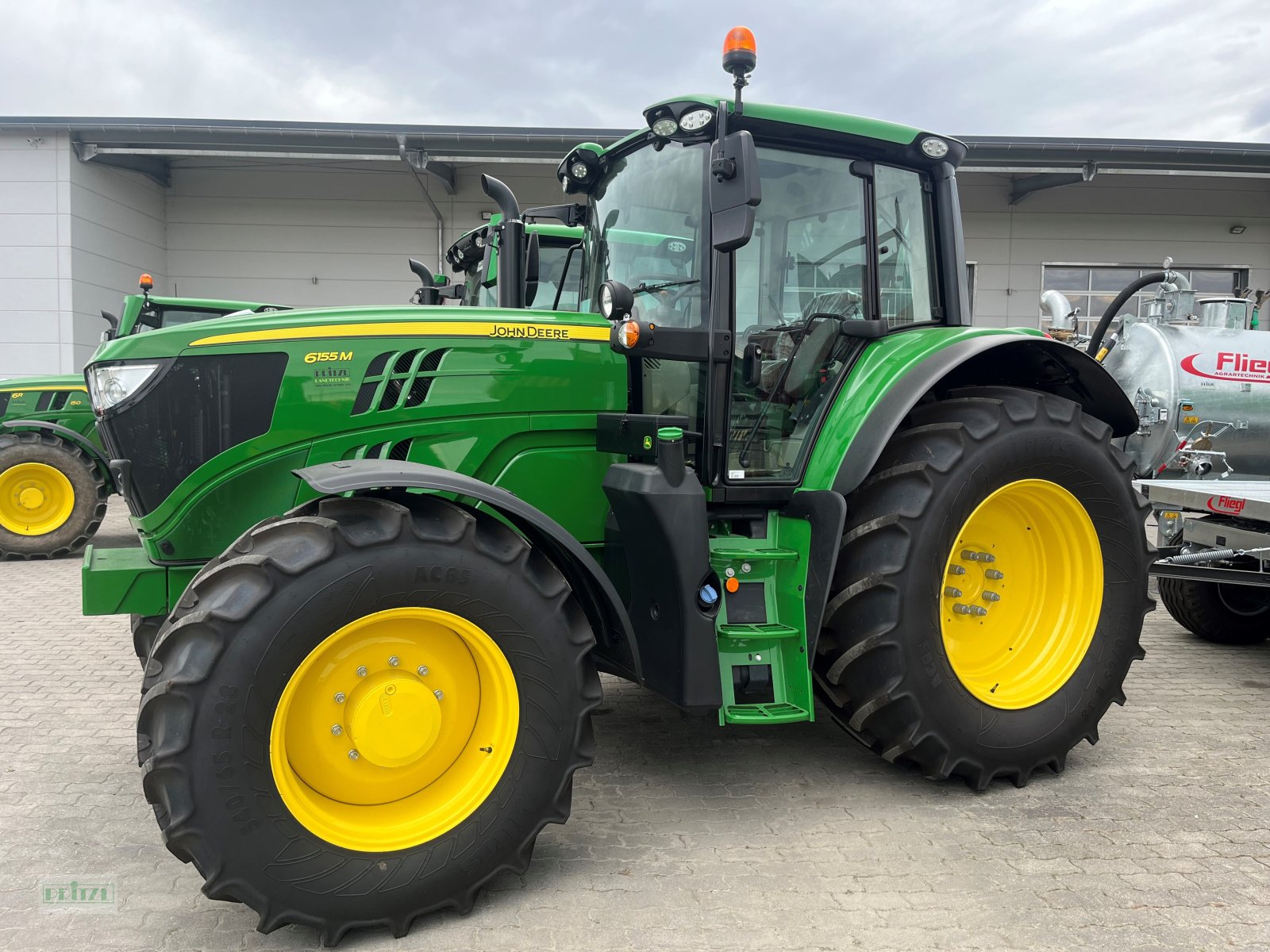 Traktor typu John Deere 6155M, Neumaschine v Bruckmühl (Obrázek 1)