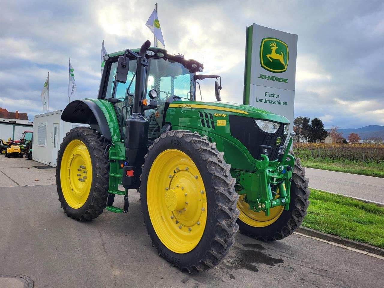 Traktor Türe ait John Deere 6155MH Hochradtraktor, Gebrauchtmaschine içinde Niederkirchen (resim 1)