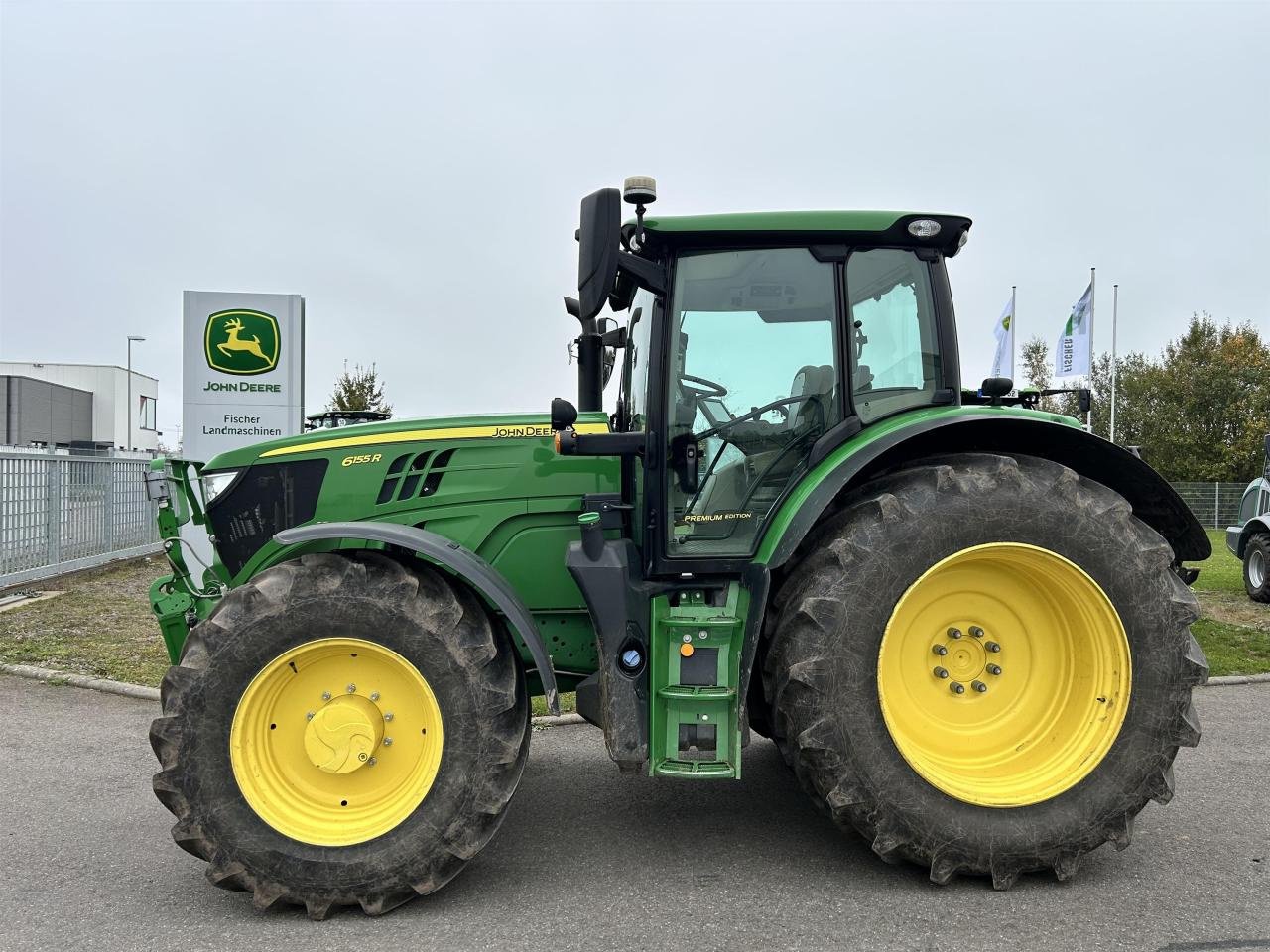 Traktor of the type John Deere 6155R Autopowr, Gebrauchtmaschine in Zweibrücken (Picture 1)