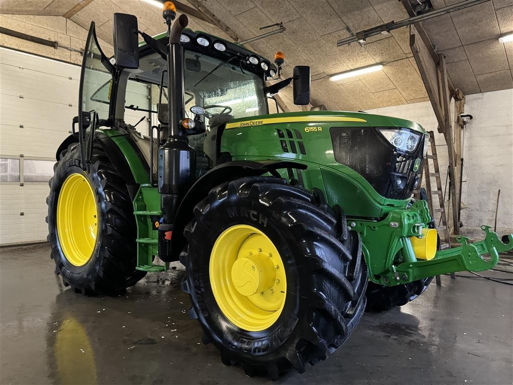 Traktor of the type John Deere 6155R KUN 1100 TIMER! AUTOPOWER, FRONT PTO OG COMMANDPRO!, Gebrauchtmaschine in Nørager (Picture 2)