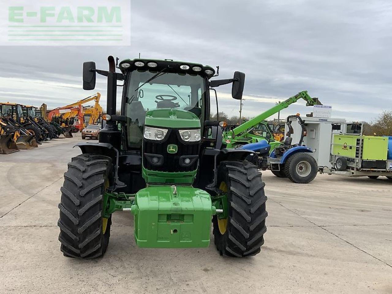 Traktor of the type John Deere 6155r premium edition tractor (st21775), Gebrauchtmaschine in SHAFTESBURY (Picture 3)