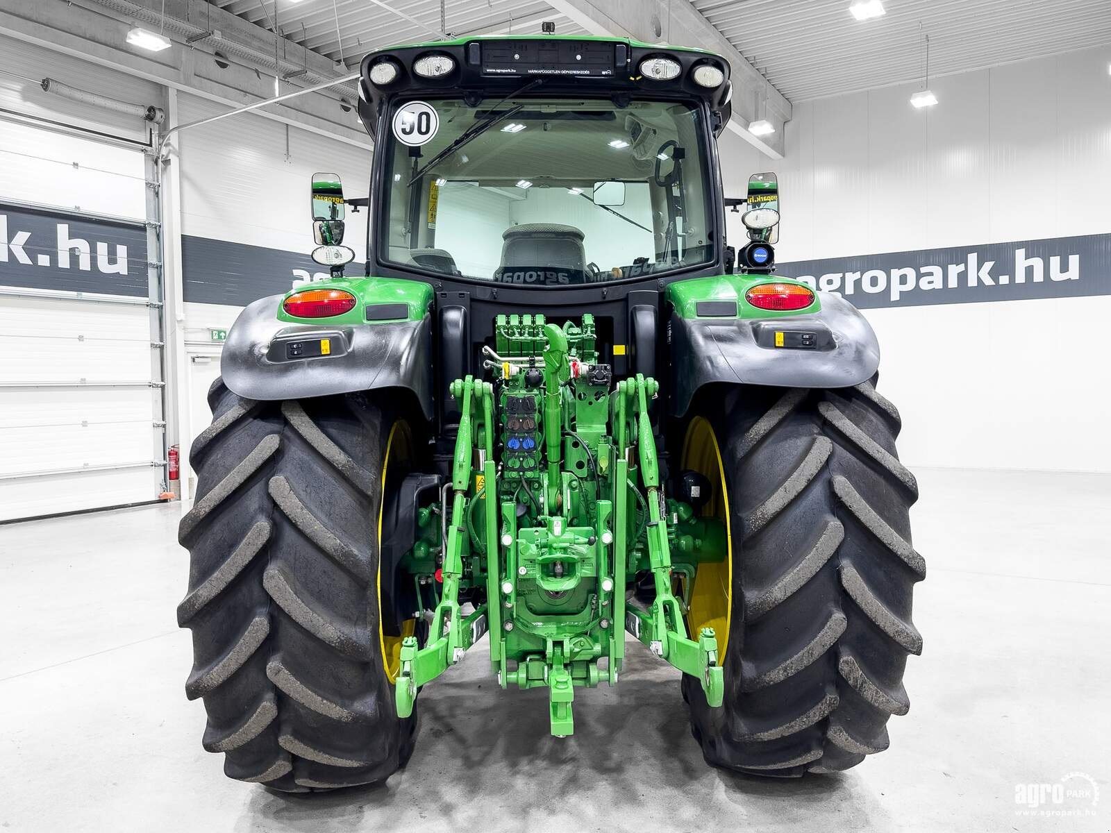 Traktor typu John Deere 6155R TLS, Gebrauchtmaschine w Csengele (Zdjęcie 5)