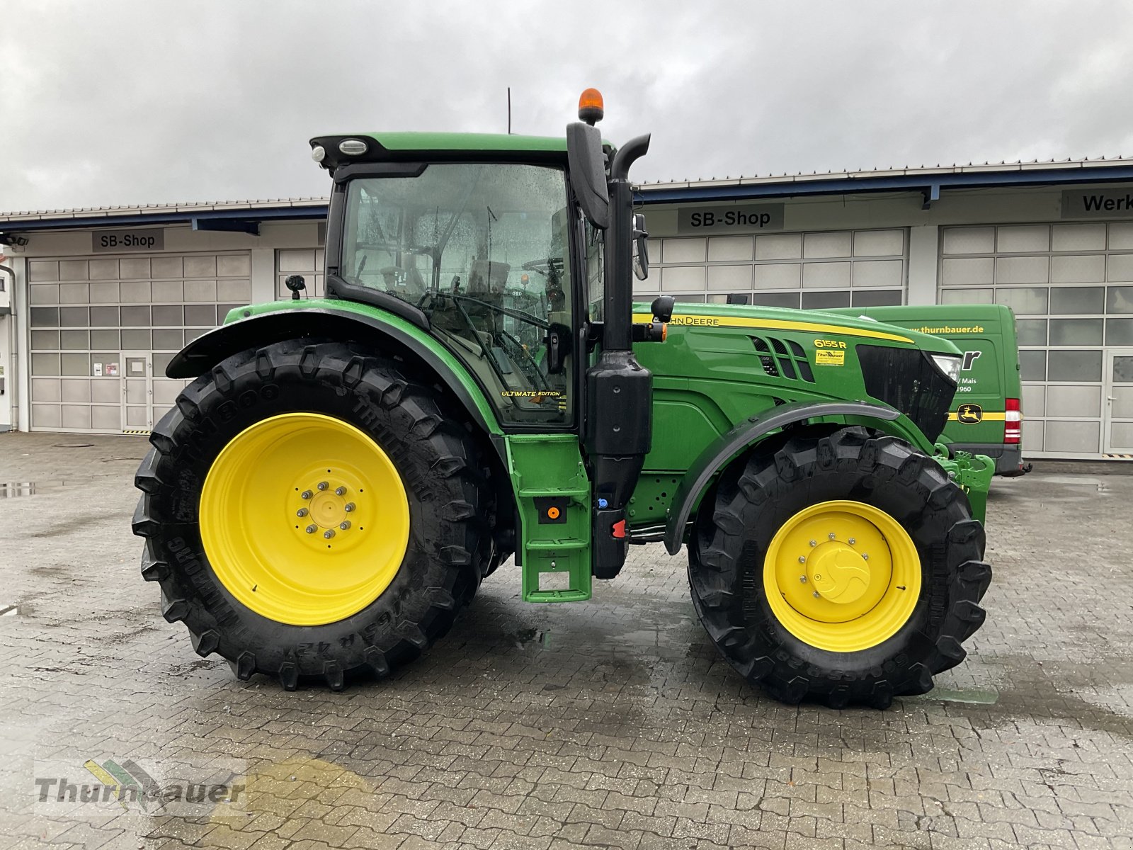 Traktor van het type John Deere 6155R Ultimate-Edition, Gebrauchtmaschine in Cham (Foto 4)