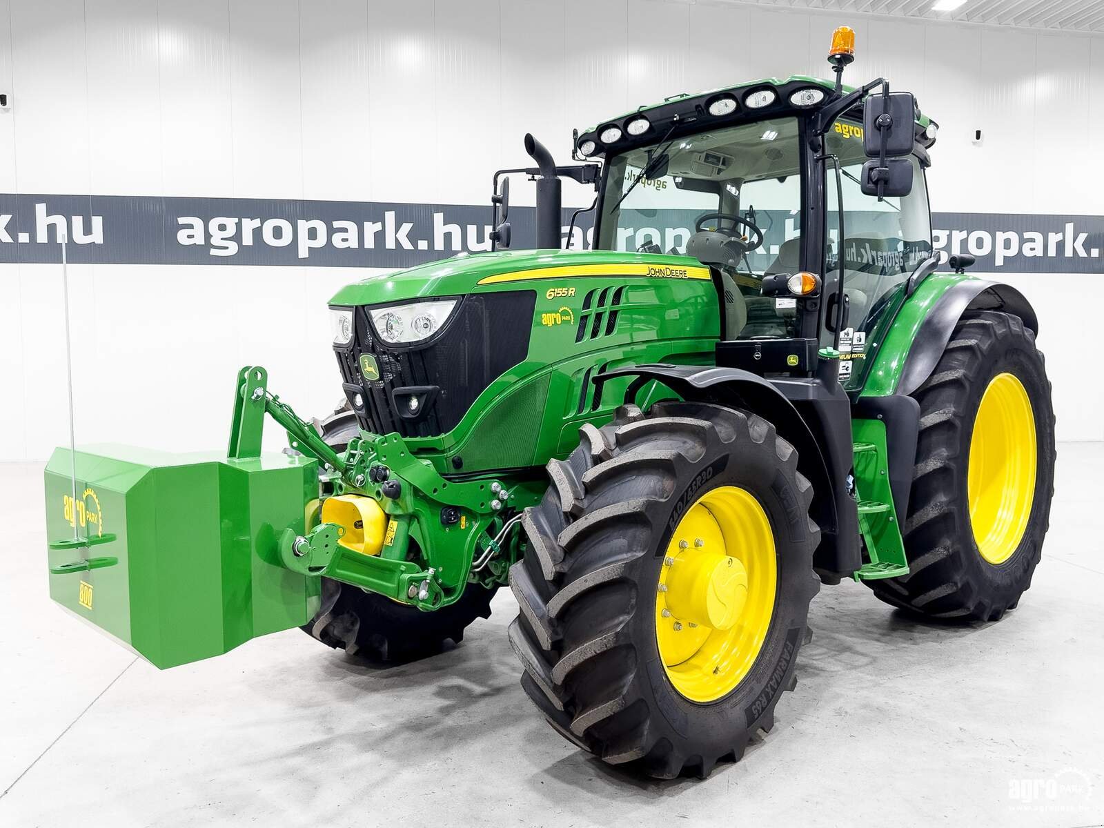 Traktor typu John Deere 6155R, Gebrauchtmaschine w Csengele (Zdjęcie 1)