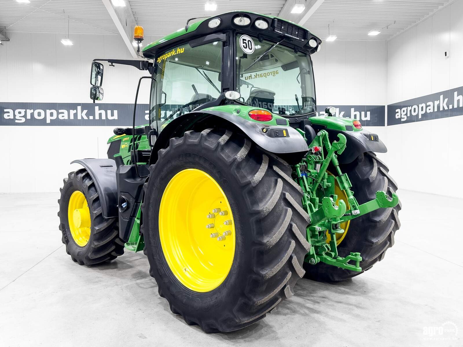 Traktor типа John Deere 6155R, Gebrauchtmaschine в Csengele (Фотография 4)