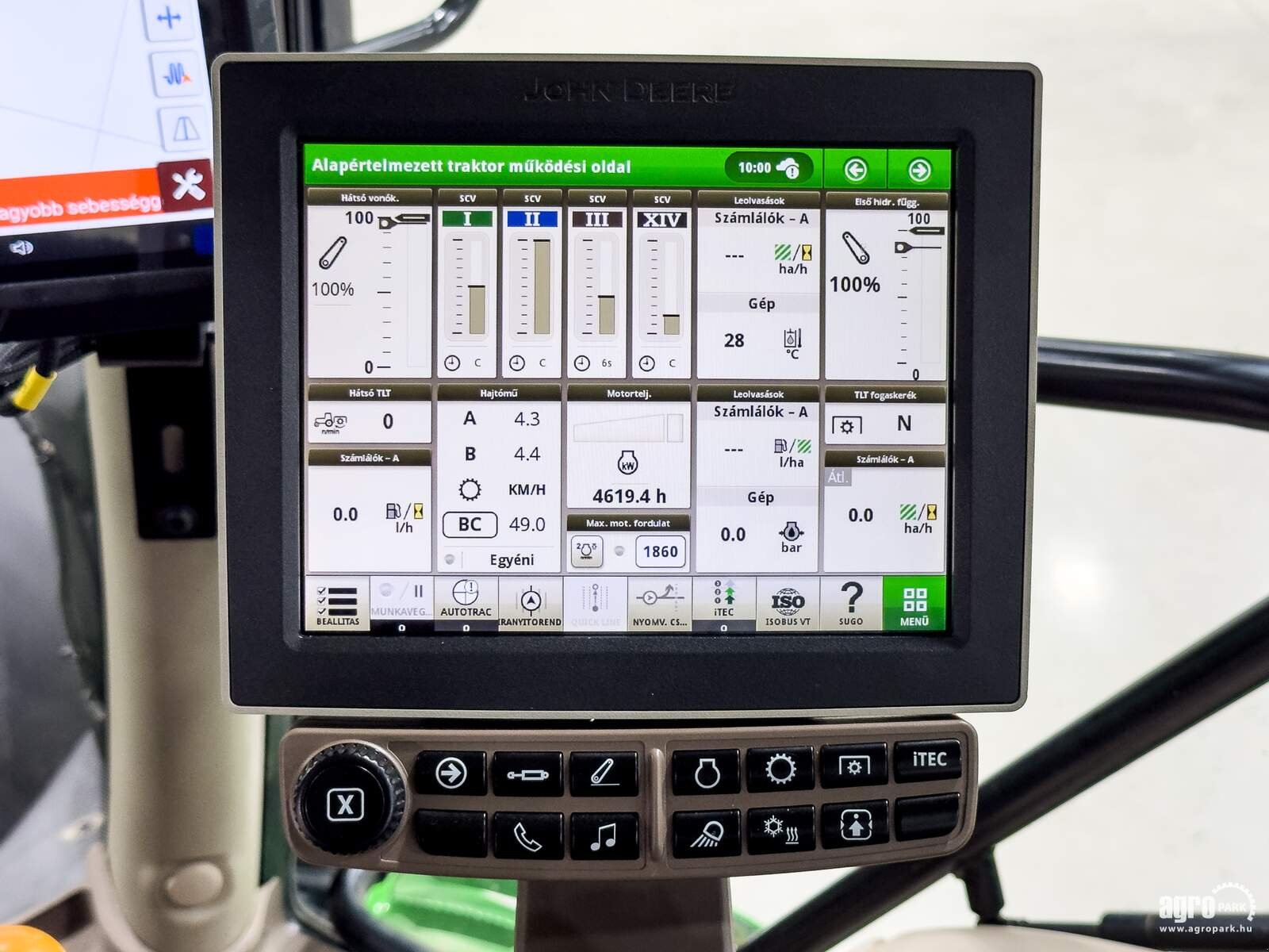 Traktor typu John Deere 6155R, Gebrauchtmaschine w Csengele (Zdjęcie 22)