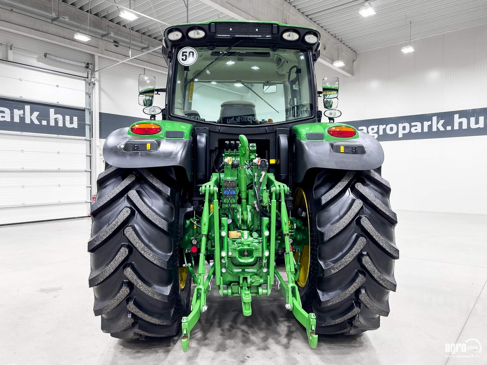 Traktor Türe ait John Deere 6155R, Gebrauchtmaschine içinde Csengele (resim 5)