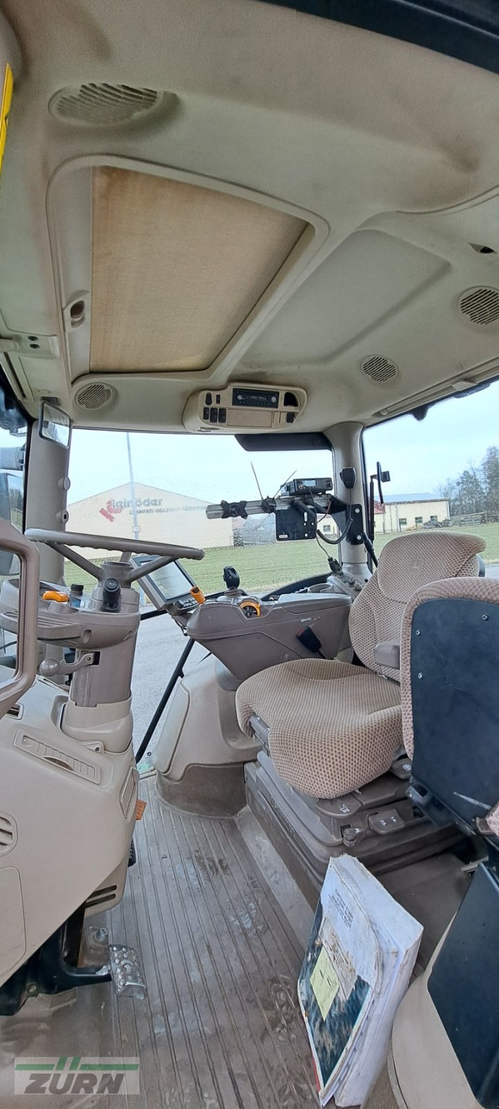 Traktor a típus John Deere 6155R, Gebrauchtmaschine ekkor: Windsbach (Kép 12)