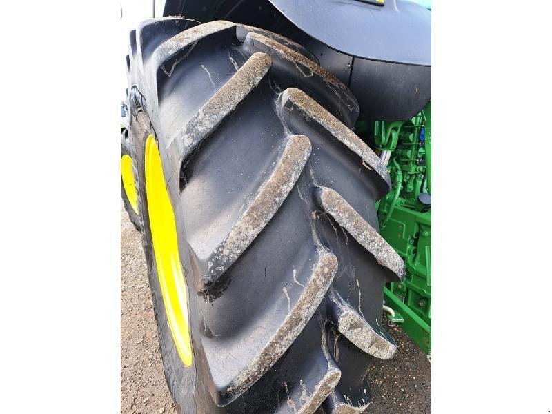 Traktor tip John Deere 6155R, Gebrauchtmaschine in SAINT-GERMAIN DU PUY (Poză 7)