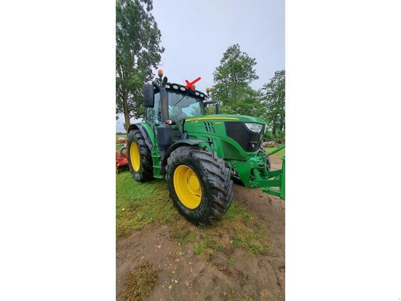 Traktor typu John Deere 6155R, Gebrauchtmaschine w PITHIVIERS Cedex (Zdjęcie 1)