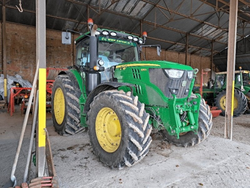 Traktor от тип John Deere 6155R, Gebrauchtmaschine в PITHIVIERS Cedex (Снимка 1)