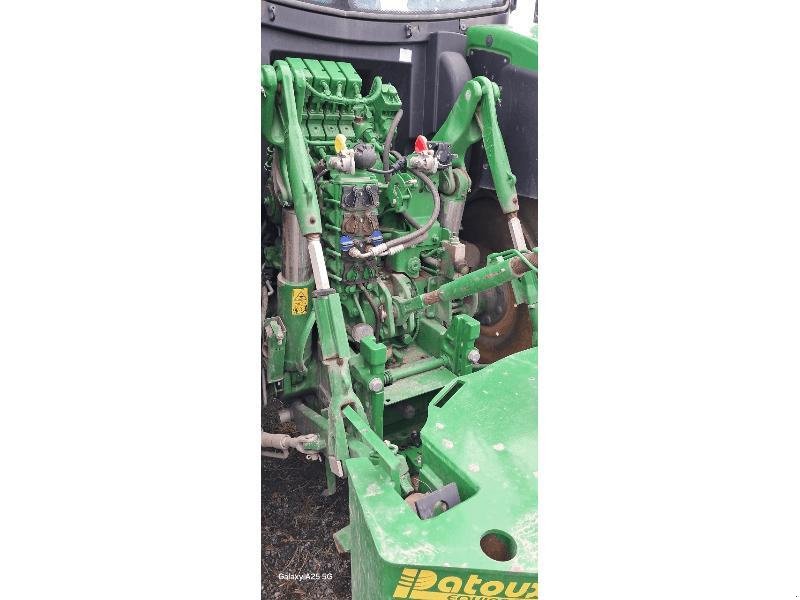 Traktor des Typs John Deere 6155R, Gebrauchtmaschine in Wargnies Le Grand (Bild 7)