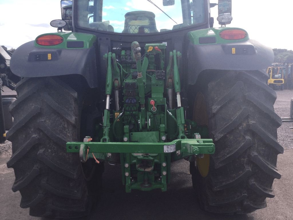 Traktor des Typs John Deere 6155R, Gebrauchtmaschine in Vogelsheim (Bild 4)