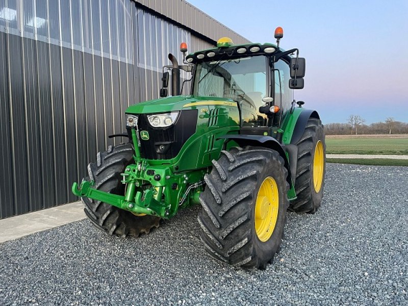 Traktor от тип John Deere 6155R, Gebrauchtmaschine в LE PONT CHRETIEN (Снимка 1)