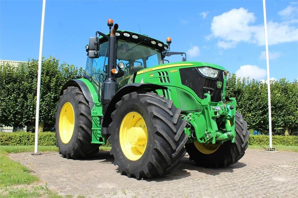 Traktor des Typs John Deere 6155R, Gebrauchtmaschine in Bant (Bild 2)