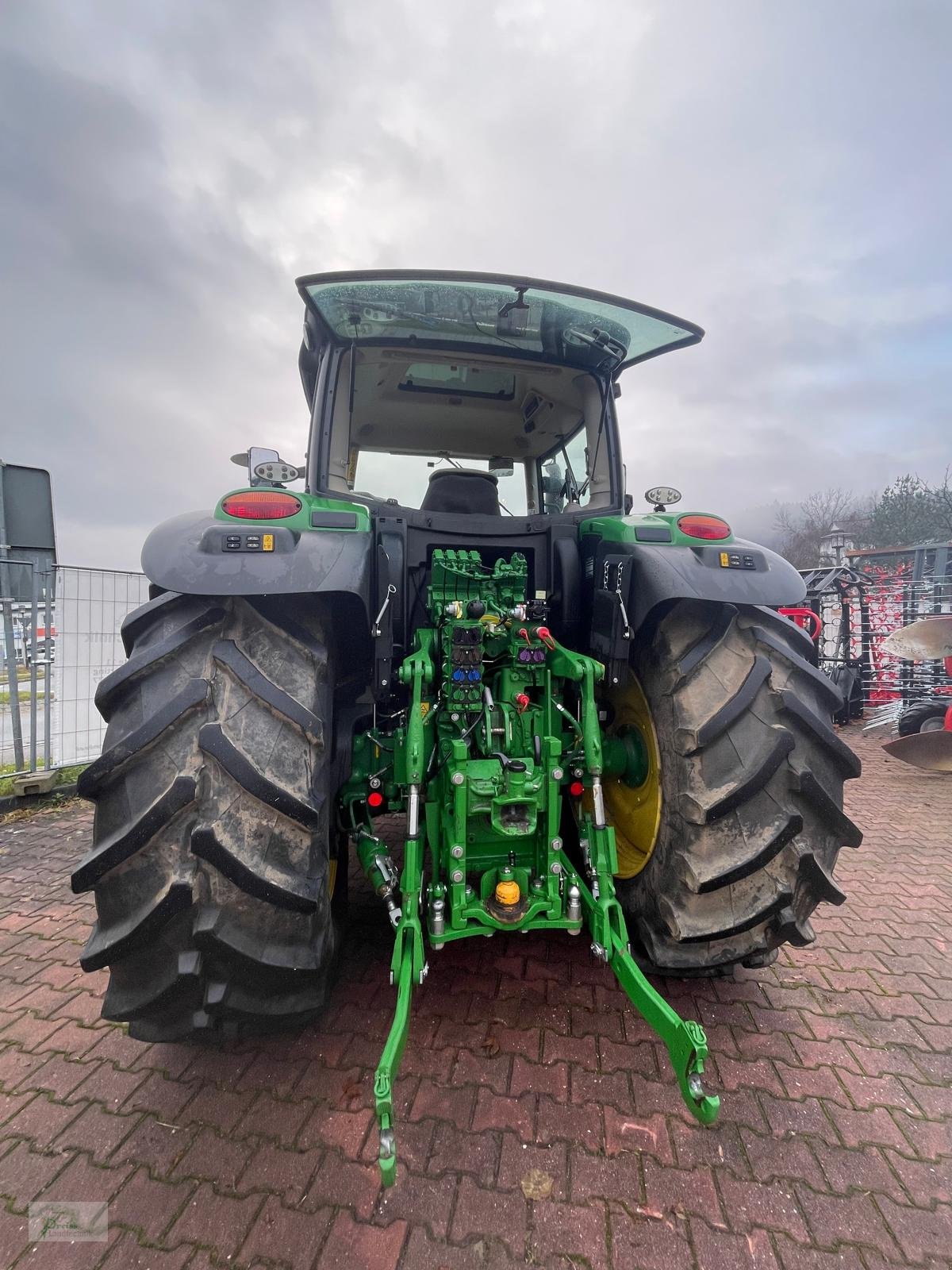 Traktor typu John Deere 6155R, Gebrauchtmaschine v Bad Kötzting (Obrázek 5)