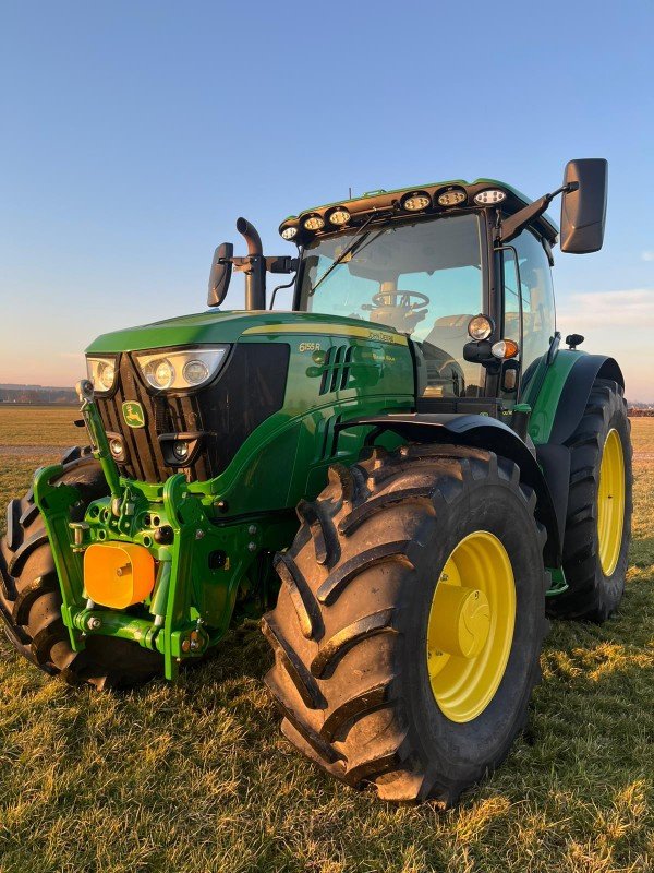 Traktor tip John Deere 6155R, Gebrauchtmaschine in Hiltenfingen (Poză 1)