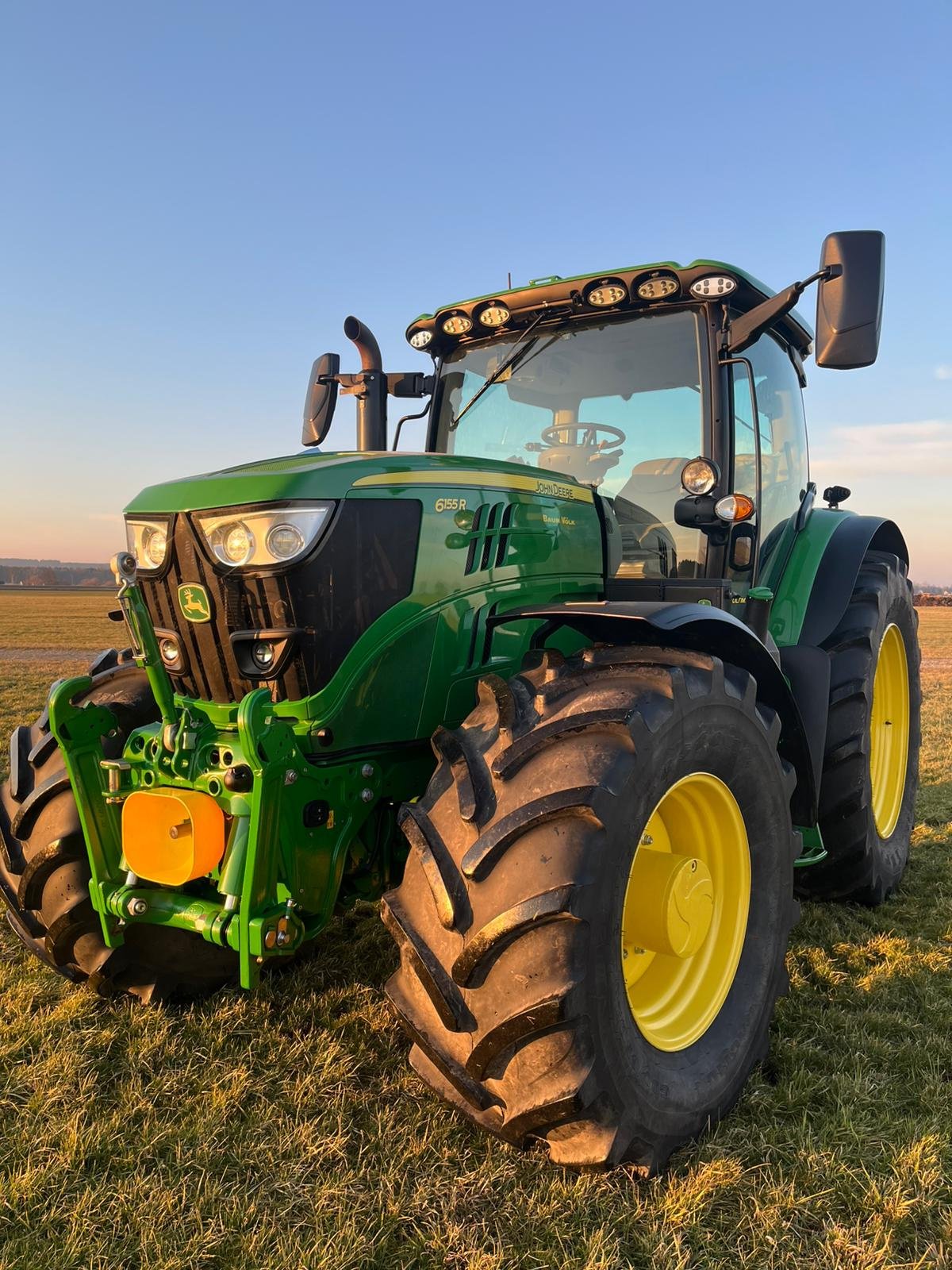 Traktor tip John Deere 6155R, Gebrauchtmaschine in Hiltenfingen (Poză 3)