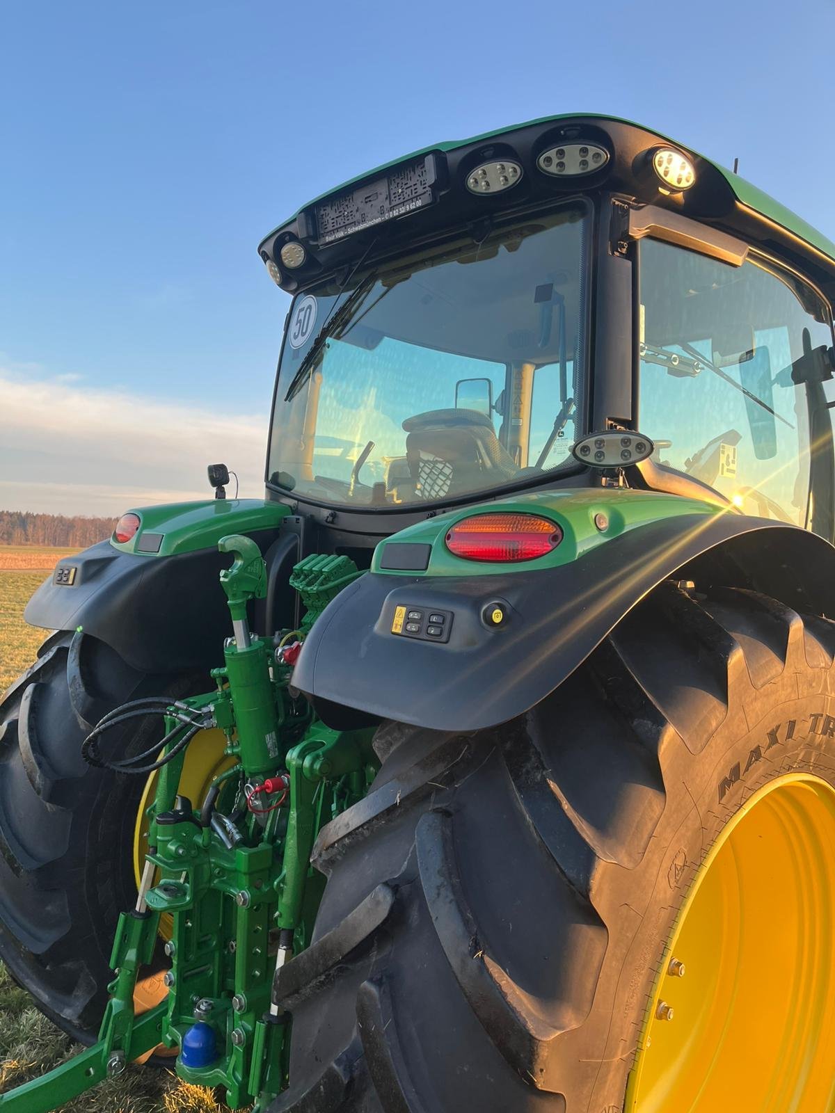 Traktor tip John Deere 6155R, Gebrauchtmaschine in Hiltenfingen (Poză 19)