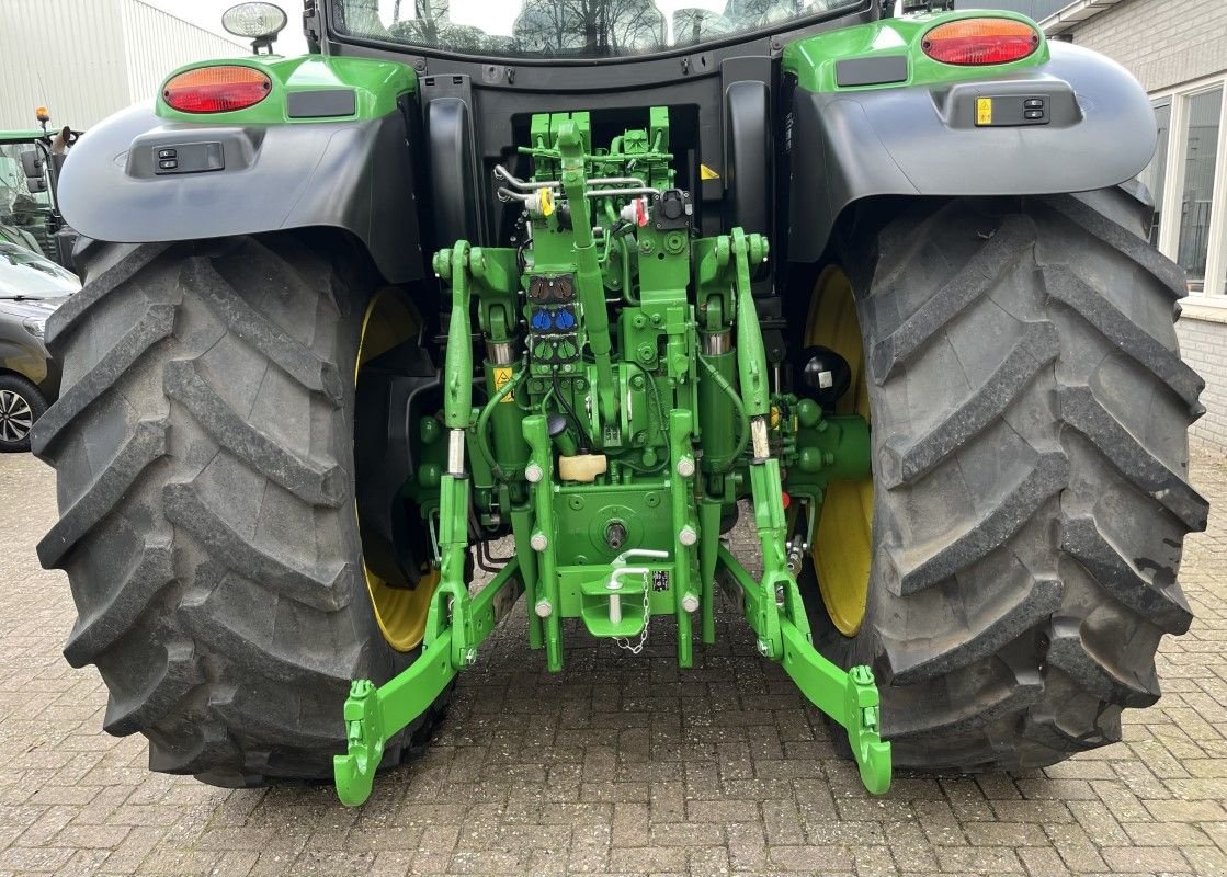 Traktor типа John Deere 6155R, Gebrauchtmaschine в Staphorst (Фотография 3)