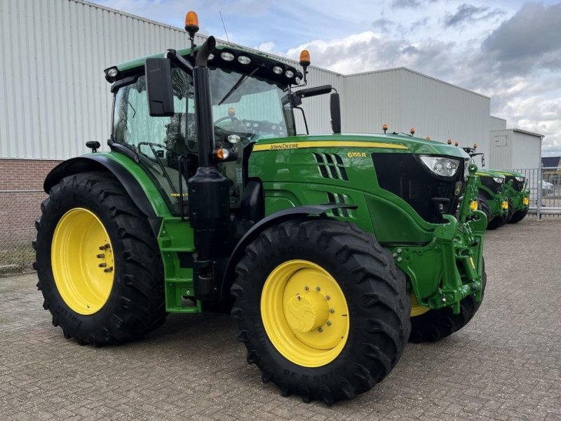 Traktor типа John Deere 6155R, Gebrauchtmaschine в Staphorst