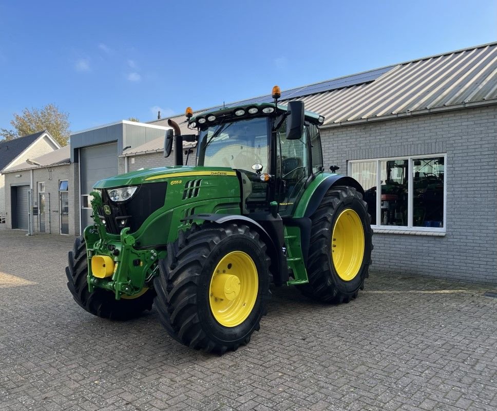 Traktor des Typs John Deere 6155R, Gebrauchtmaschine in Staphorst (Bild 1)