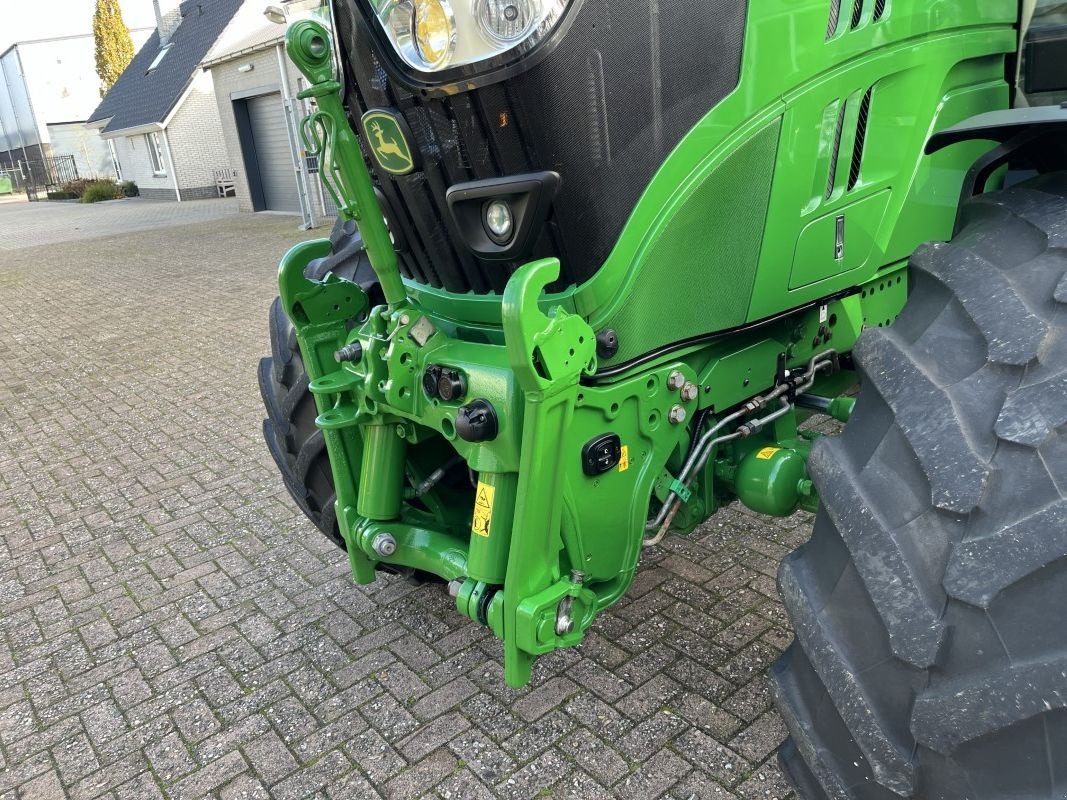 Traktor от тип John Deere 6155R, Gebrauchtmaschine в Staphorst (Снимка 8)