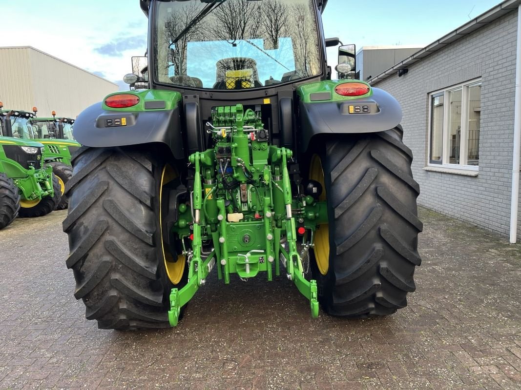 Traktor Türe ait John Deere 6155R, Gebrauchtmaschine içinde Staphorst (resim 3)