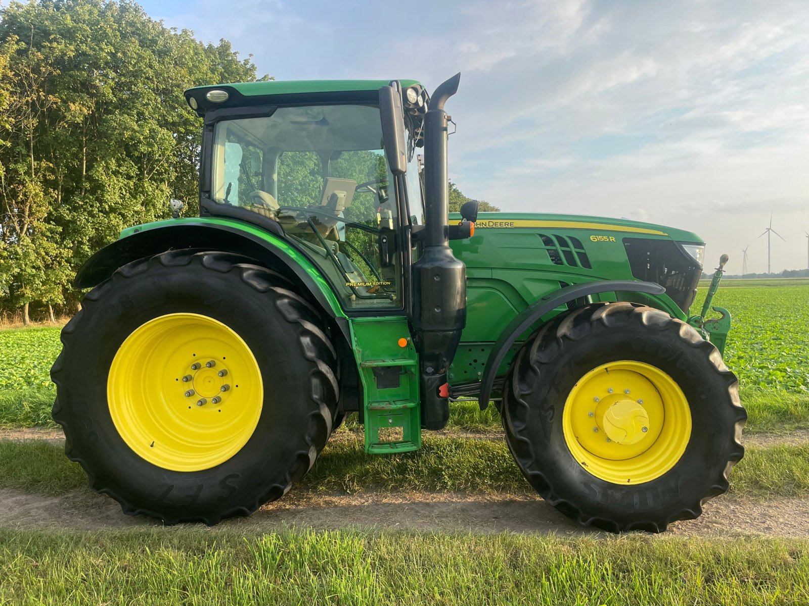 Traktor van het type John Deere 6155R, Gebrauchtmaschine in Dinklage (Foto 3)