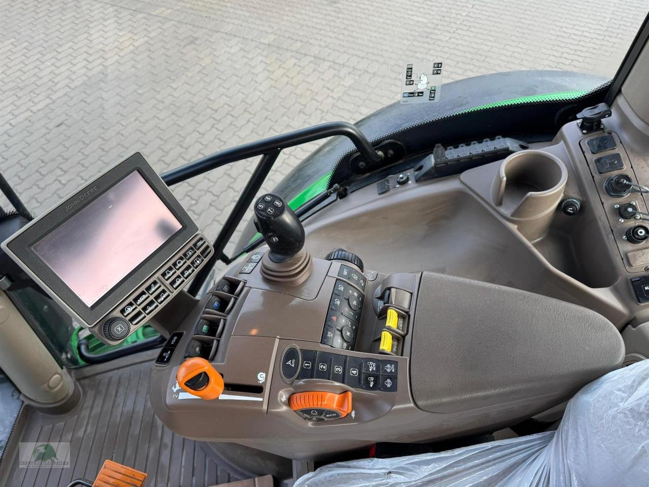 Traktor от тип John Deere 6155R, Gebrauchtmaschine в Münchberg (Снимка 13)