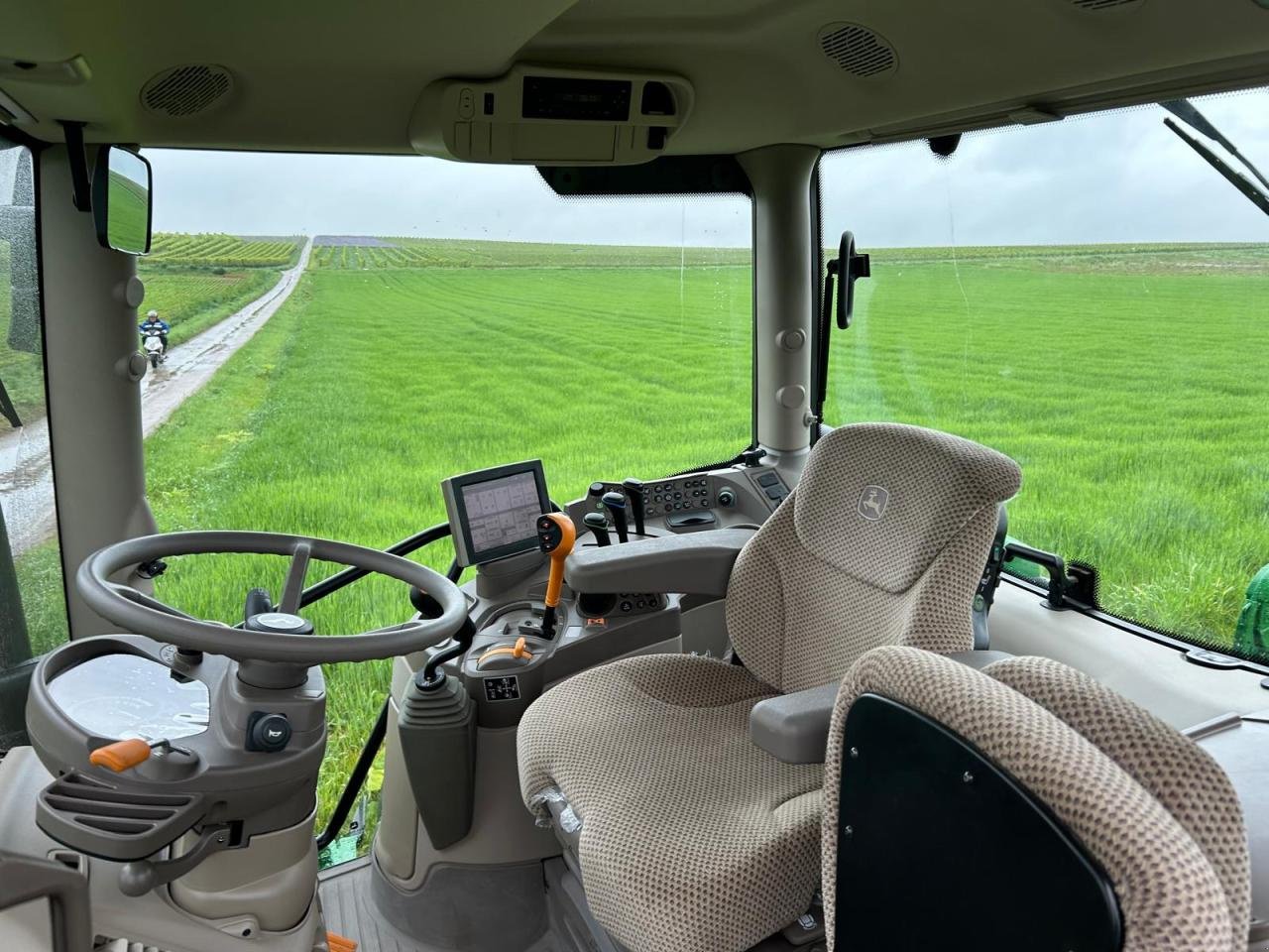 Traktor typu John Deere 6155R, Gebrauchtmaschine v Worms (Obrázek 6)