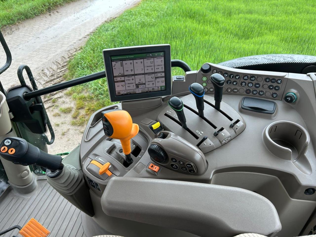 Traktor del tipo John Deere 6155R, Gebrauchtmaschine en Worms (Imagen 8)