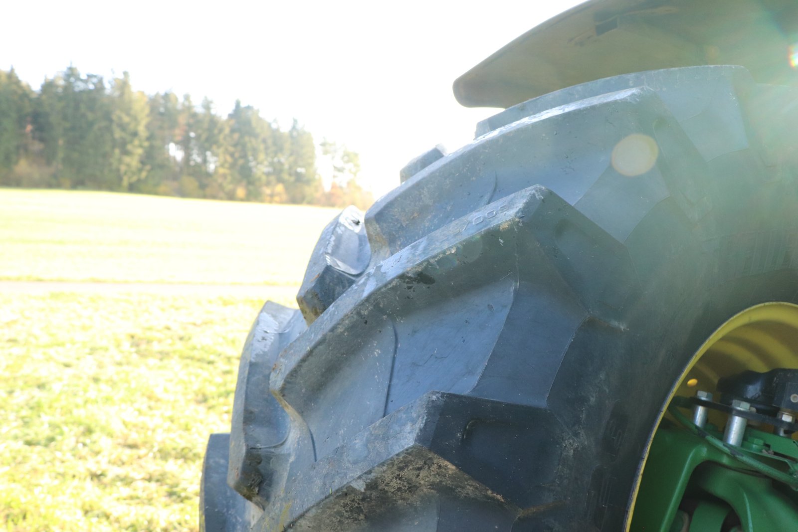 Traktor des Typs John Deere 6155R, Gebrauchtmaschine in Hohenstein (Bild 8)